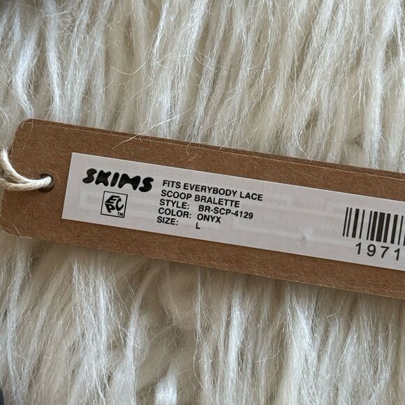 Skim Fits Everybody Lace Scoop Bralette Onyx Size Large - Picture 8 of 8